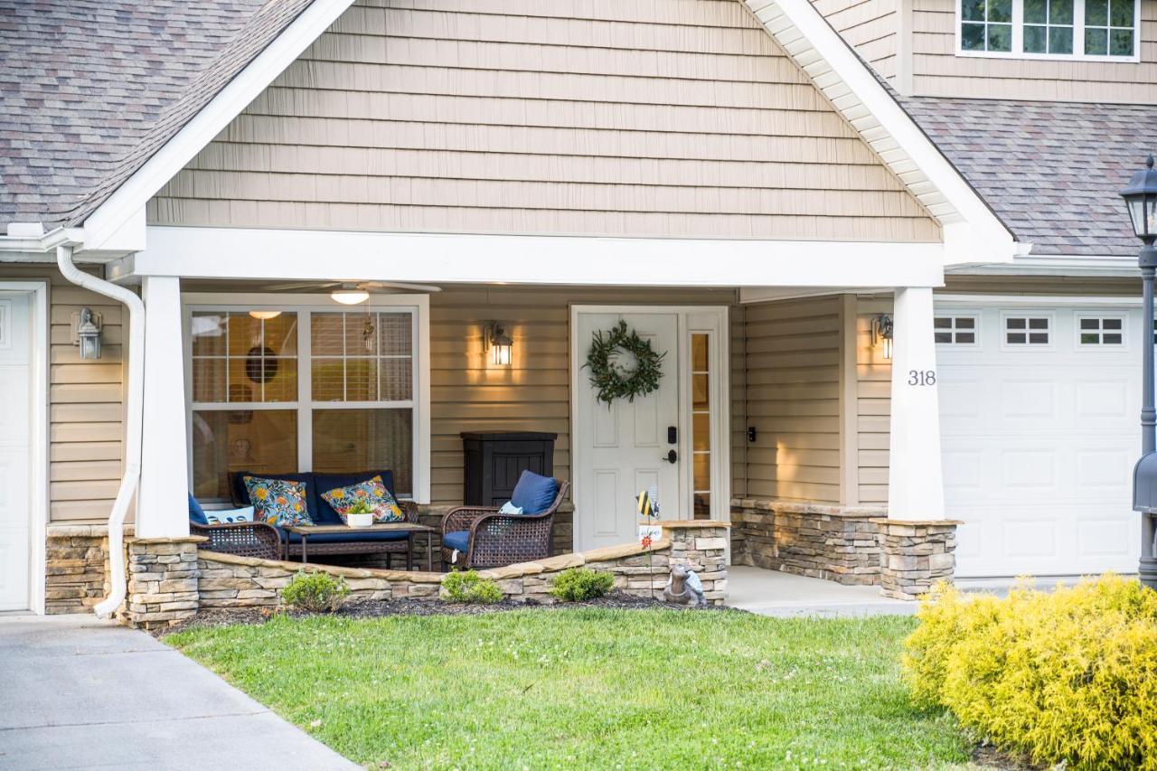 Luxe Quiet Townhouse W/Parking/Pool/By Dollywood Villa Pigeon Forge Kültér fotó