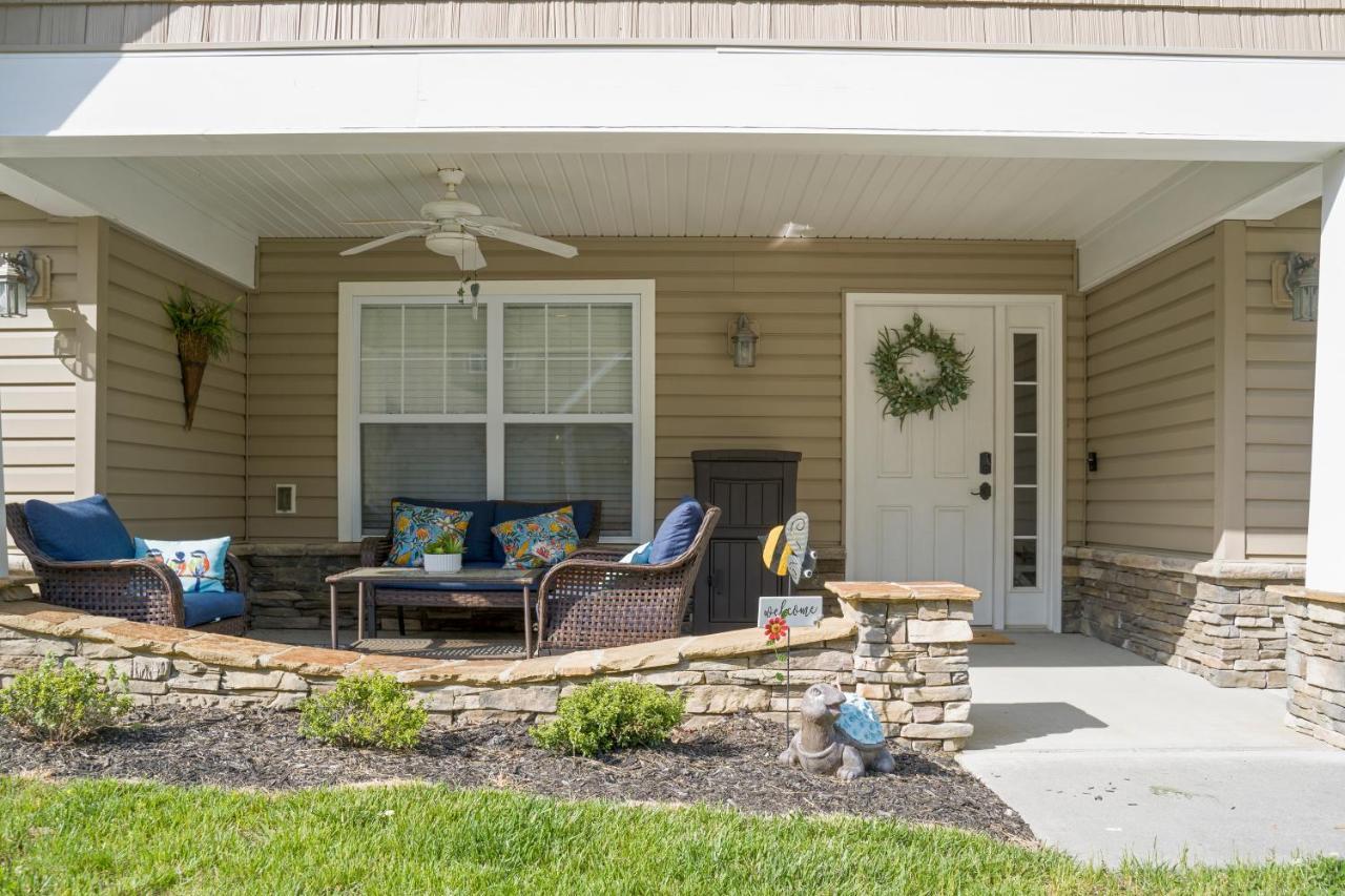 Luxe Quiet Townhouse W/Parking/Pool/By Dollywood Villa Pigeon Forge Kültér fotó
