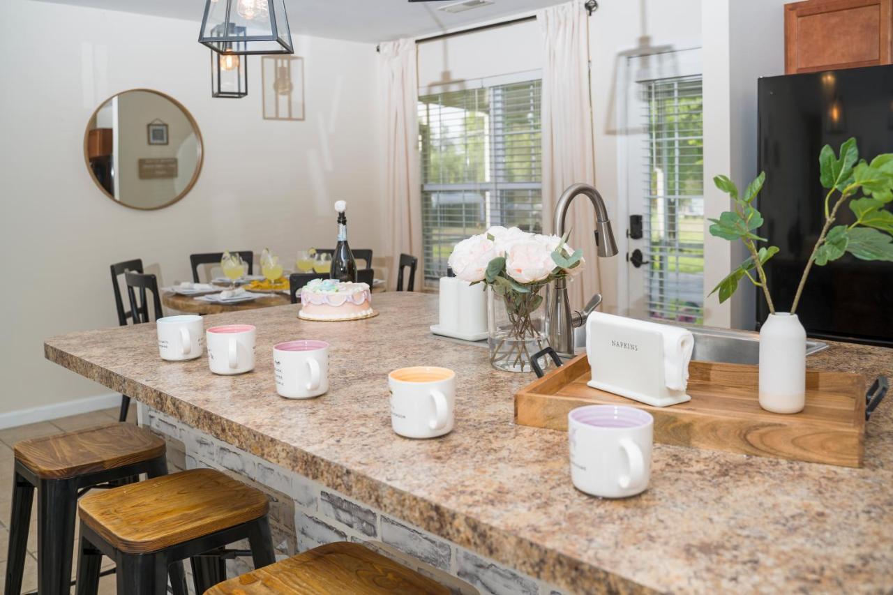 Luxe Quiet Townhouse W/Parking/Pool/By Dollywood Villa Pigeon Forge Kültér fotó