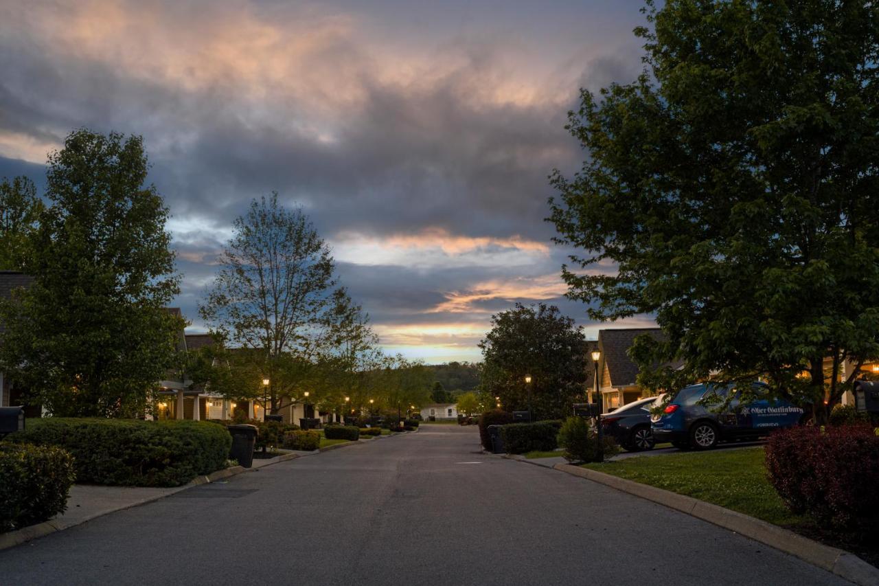 Luxe Quiet Townhouse W/Parking/Pool/By Dollywood Villa Pigeon Forge Kültér fotó